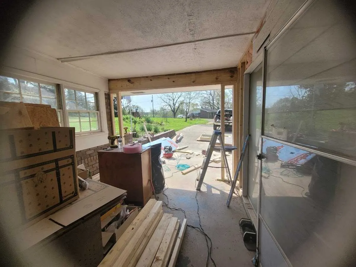 Air movers and dehumidifier for Water Mitigation Services in Alton